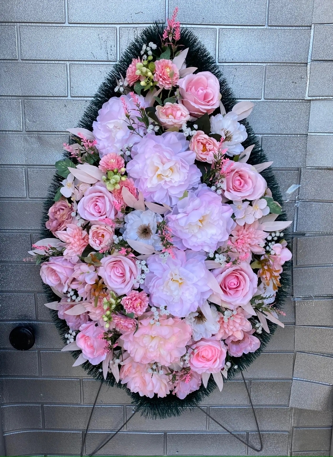 венок розовый