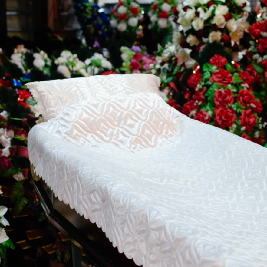 Комплект атласный стеганный "Эконом" (ПР-050Э) Комплект атласный стеганный "Эконом" (ПР-050Э)